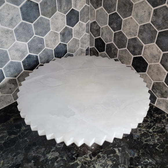 Alabaster Acacia Pedestal Cake Plate Holder Dessert Display - Picture 2 of 5